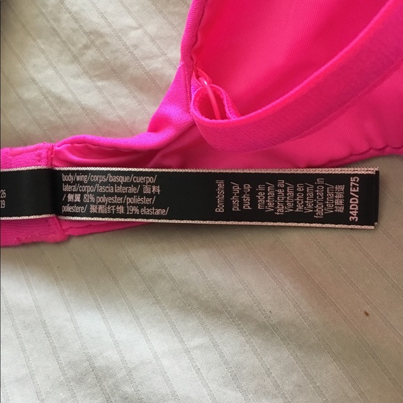 Victoria’s Secret Bombshell Push Up Bra NWOT - Picture 7 of 7